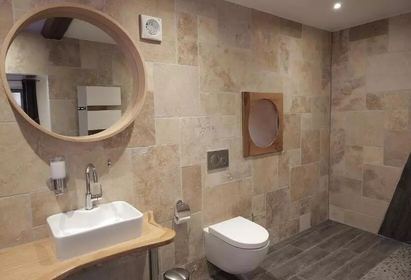 Aamiaismajoitus (B&B) Le Domaine Du Verger, Chambres Et Spa Privé