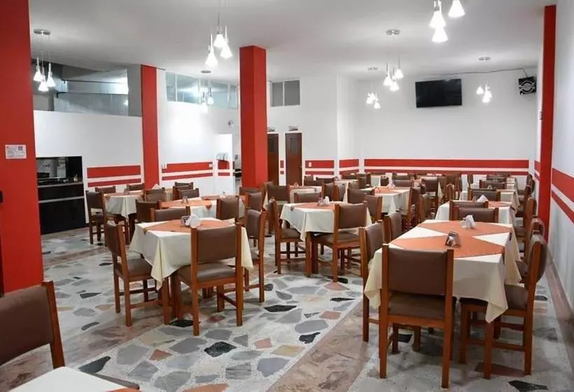 ホテル Castillo Real