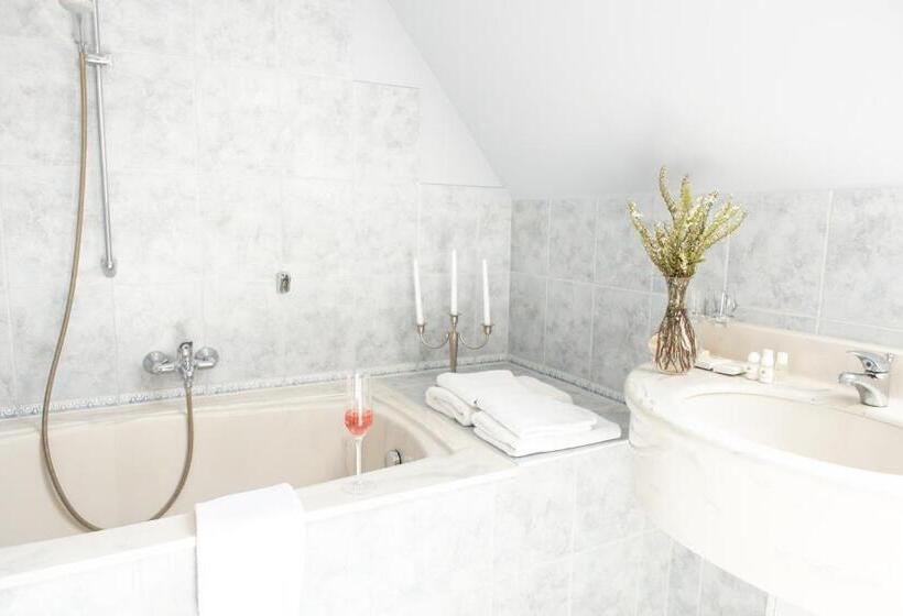 Boutique Hotel Gut Tribbevitz