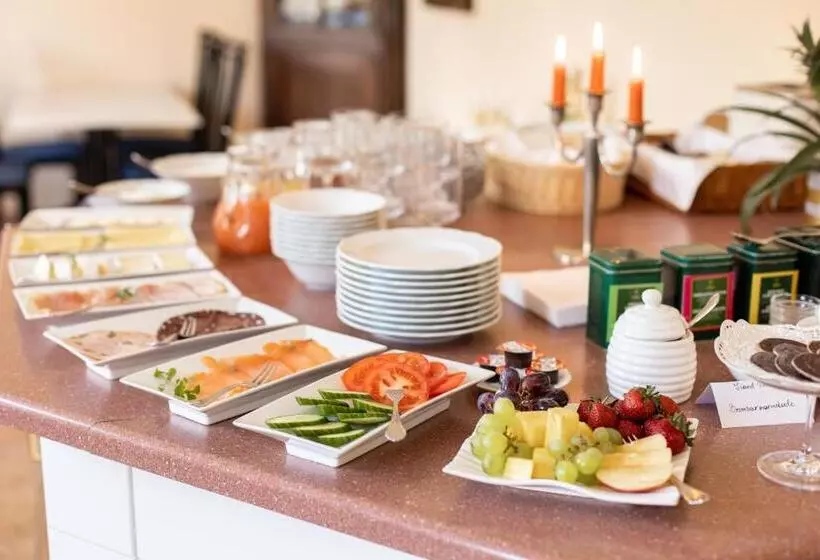 Boutique Hotel Gut Tribbevitz