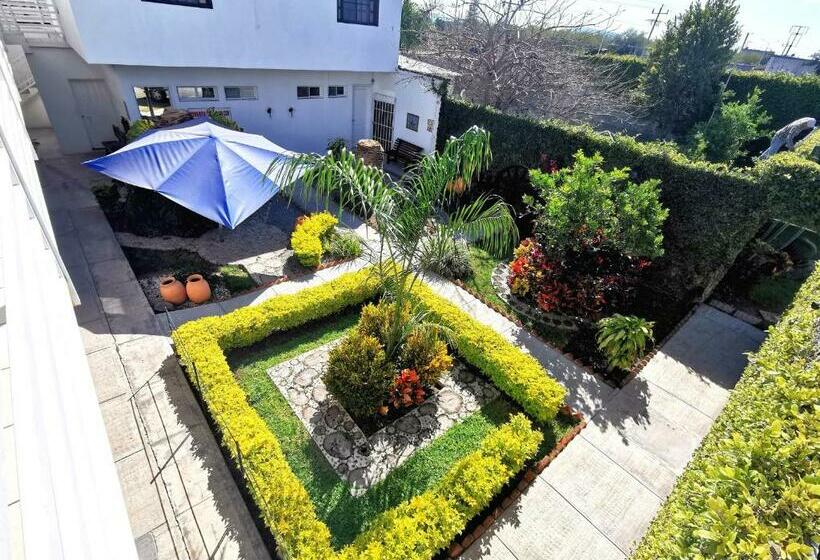 Отель La Estancia