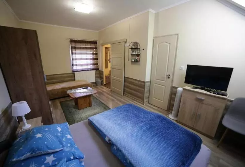 ペンション Fónagy Apartmanok