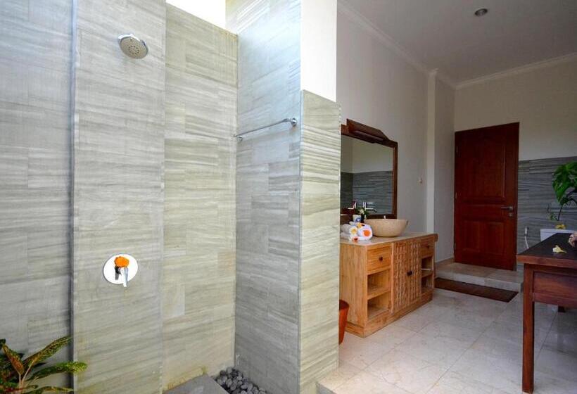 膳宿费 Villa Santai Karangasem