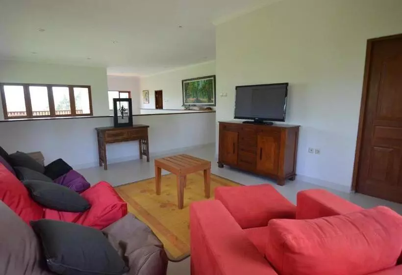 ペンション Villa Santai Karangasem