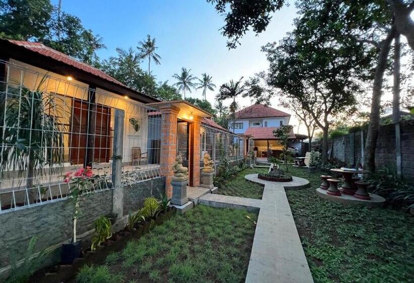 膳宿费 Villa Santai Karangasem