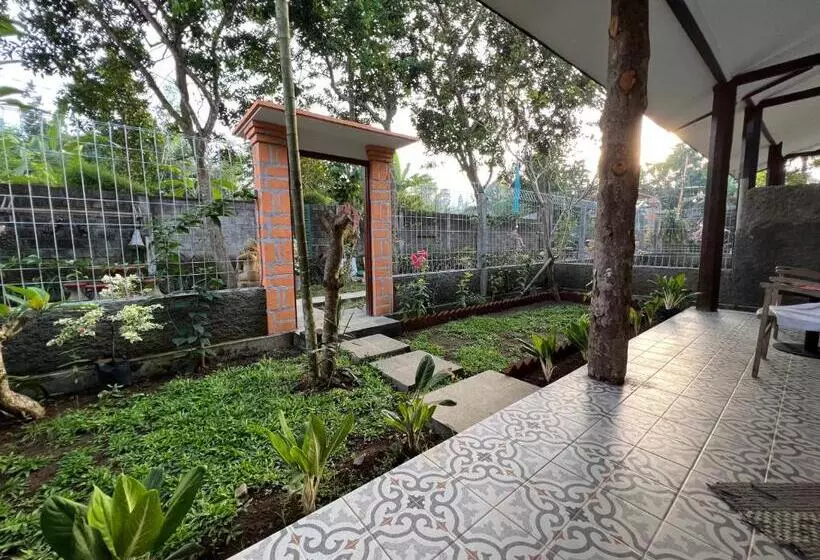 ペンション Villa Santai Karangasem