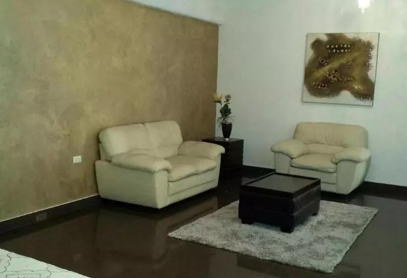 Premier Hotel Suites