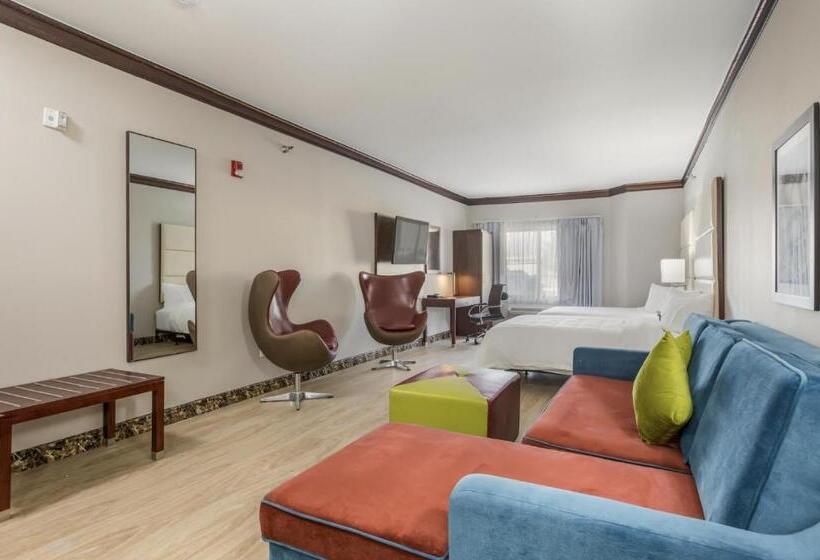 The Leo Collection Detroit, Ascend Hotel Collection