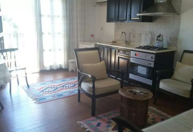 Yalcinkaya Tas Apart