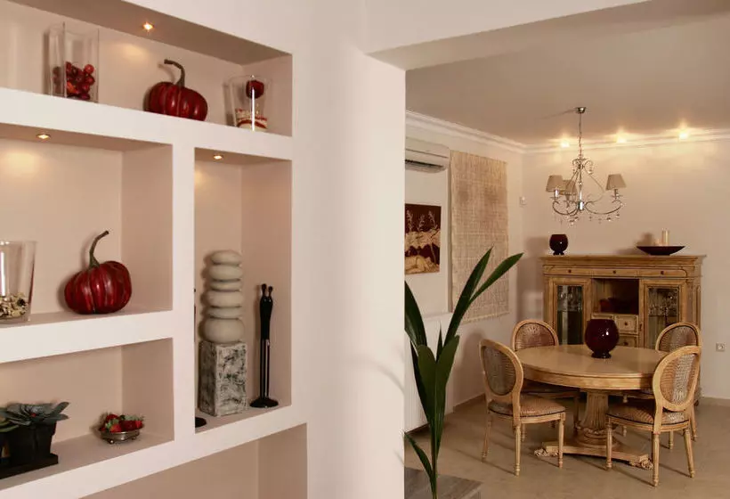 Caneva Luxury Villas