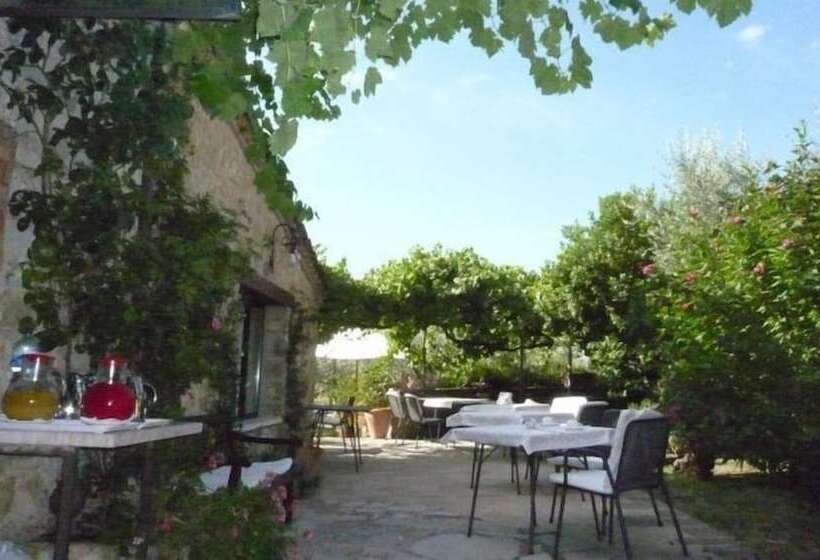 ホテル Agriturismo San Sano