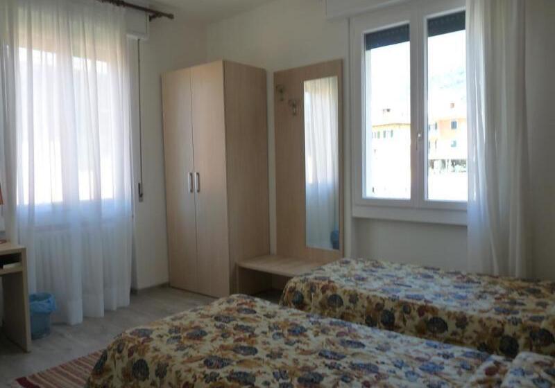 בית מלון כפרי Alpino