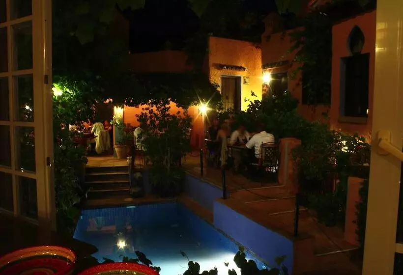 בית מלון כפרי Amanhavis