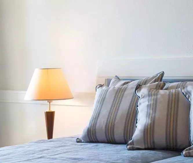 酒店 Anemos Beach Lounge