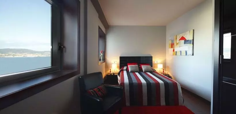 هتل Silken Axis Vigo