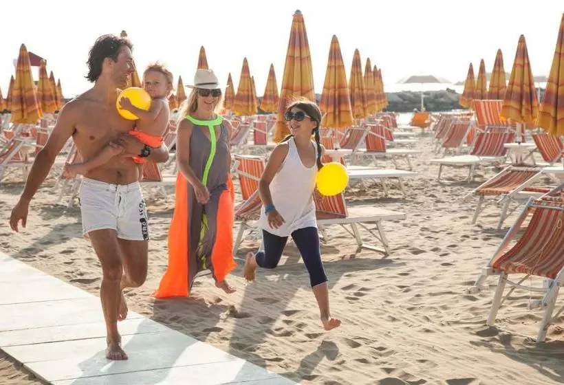 ホテル El Cid Campeador