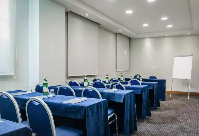 בית מלון כפרי Eurostars Roma Aeterna