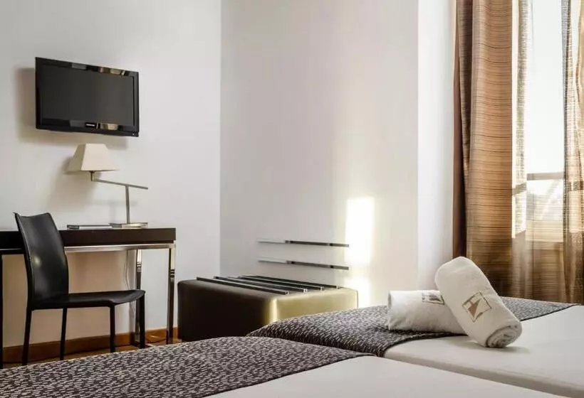 בית מלון כפרי Eurostars Roma Aeterna