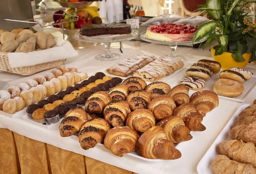 هتل Gallia Palace