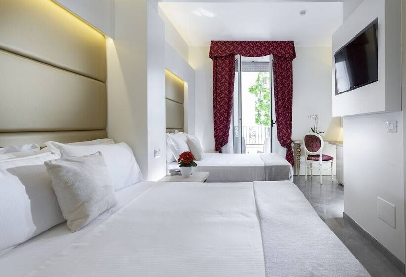 هتل Gallia Palace