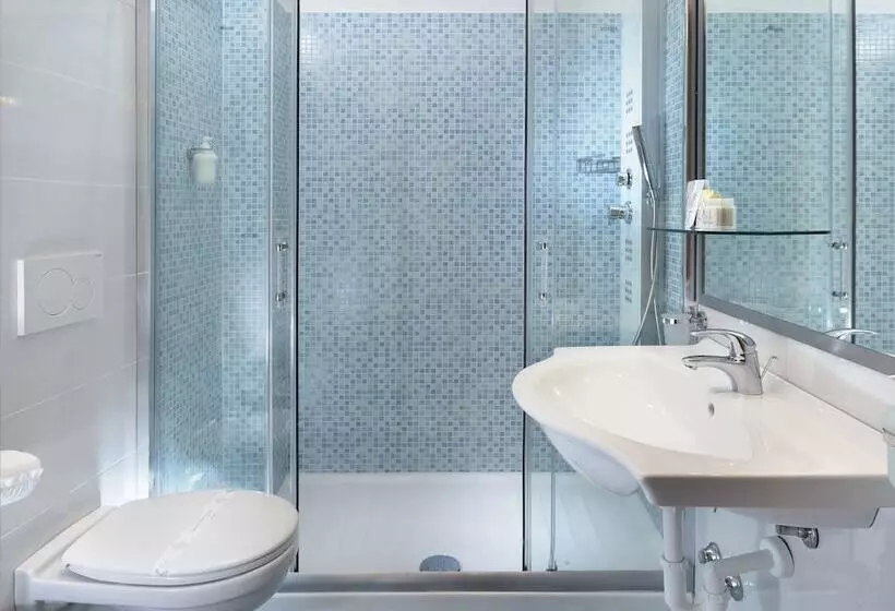 هتل Gallia Palace