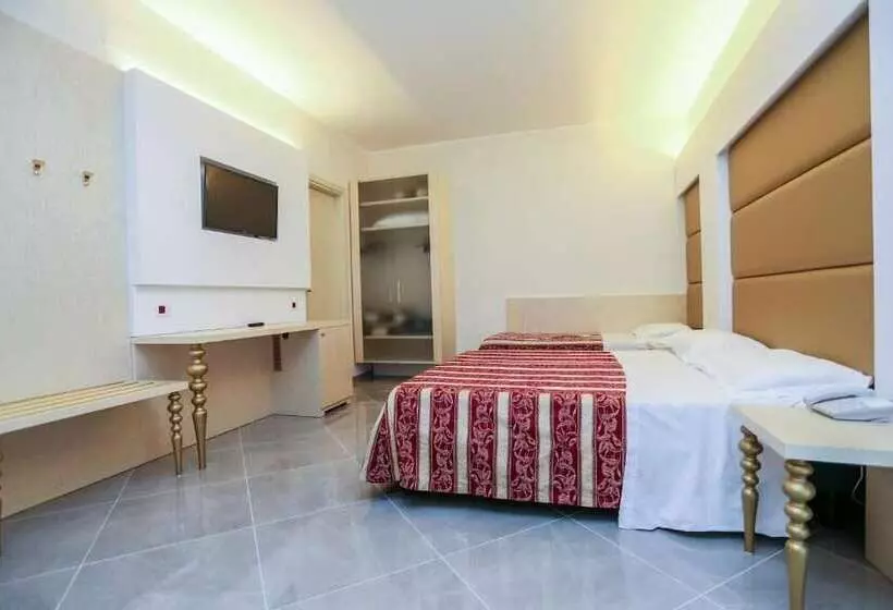 هتل Gallia Palace