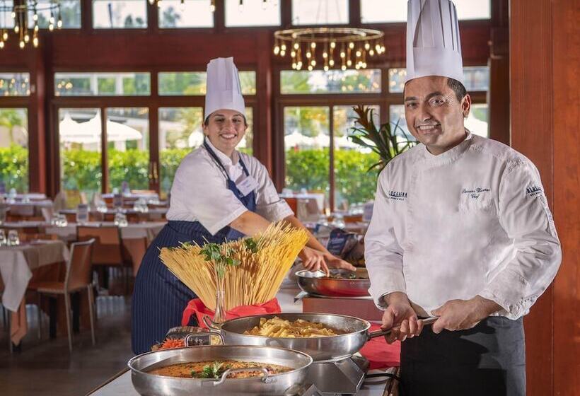 בית מלון כפרי Ethra Reserve   Valentino 4