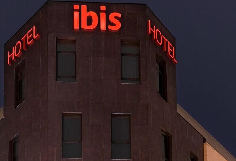 فندق Ibis Bilbao Centro