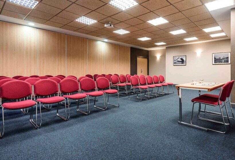 فندق Ibis Bilbao Centro