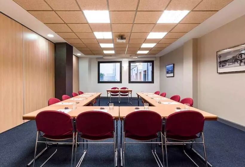 호텔 Ibis Bilbao Centro