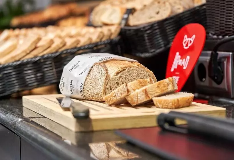 בית מלון כפרי Ibis Madrid Calle Alcalá