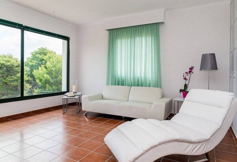 هتل Keri Village & Spa By Zante Plaza