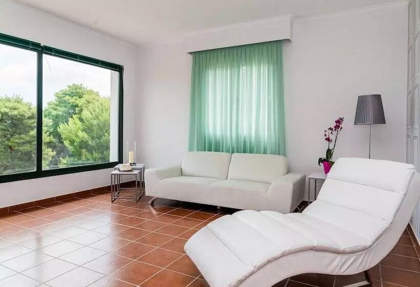 هتل Keri Village & Spa By Zante Plaza