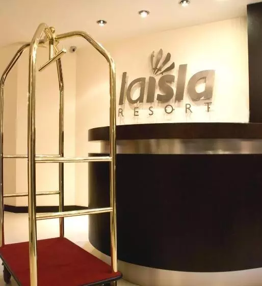 Hotel La Isla Resort