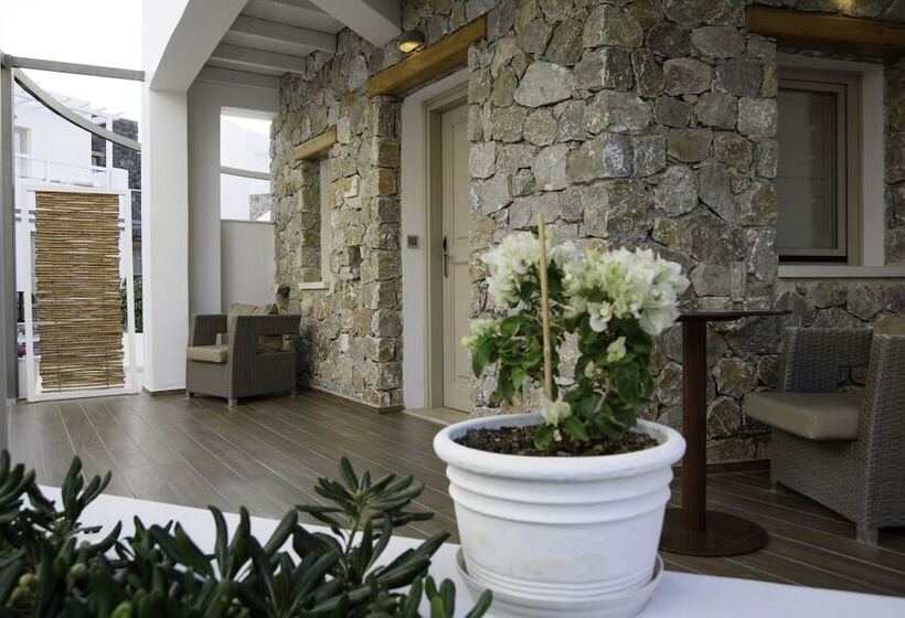 La Mer Deluxe Hotel & Spa