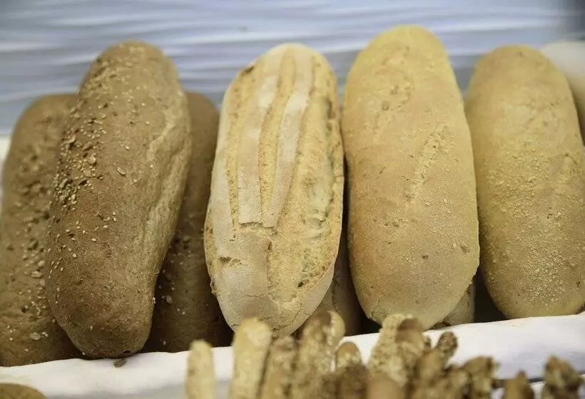 La Mer Deluxe Hotel & Spa