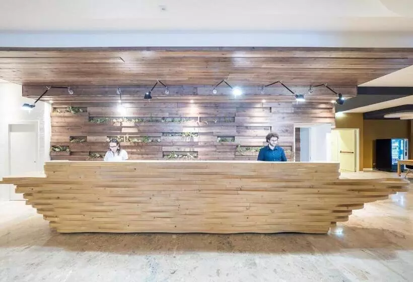 호텔 Meridiana Family & Nature