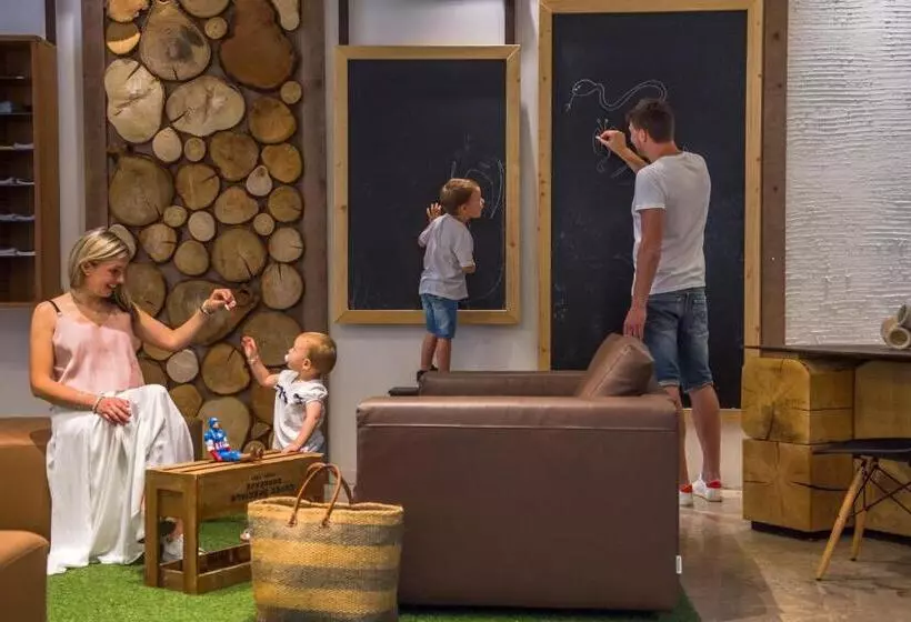 호텔 Meridiana Family & Nature