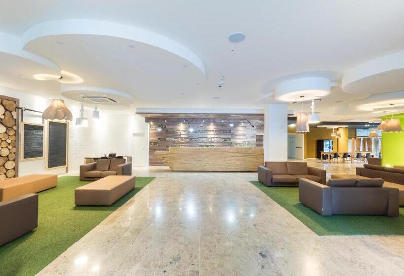 酒店 Meridiana Family & Nature