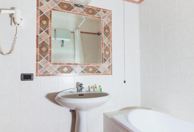 בית מלון כפרי Montana