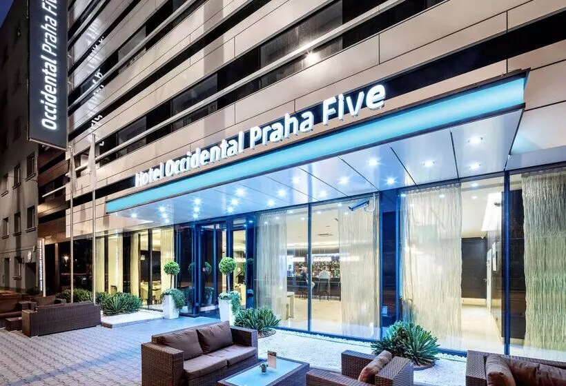هتل Occidental Praha Five