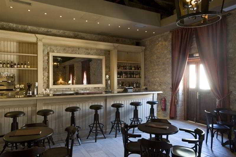 ホテル Semantron Traditional Village