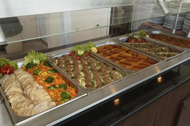 Отель Vemara Club