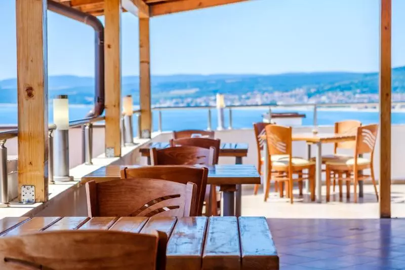 Отель Vemara Club