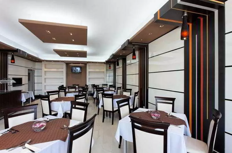 Отель Vemara Club