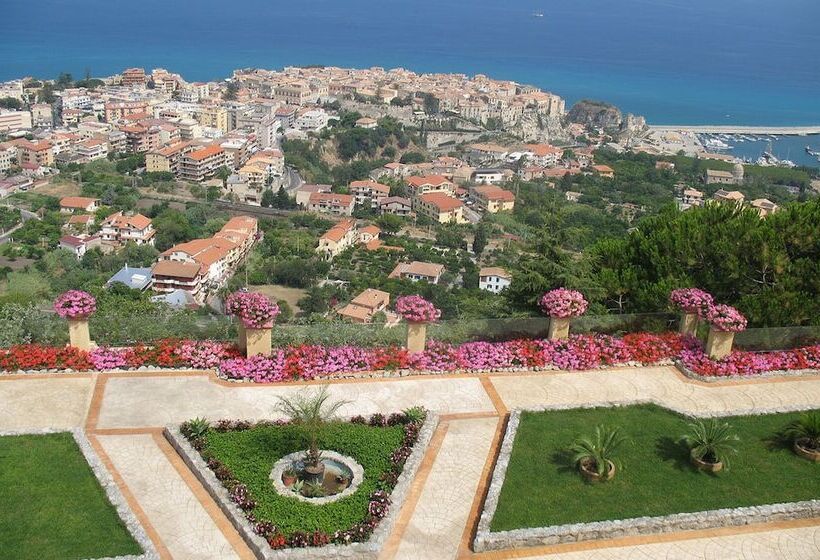 ホテル Villaggio L  Olivara