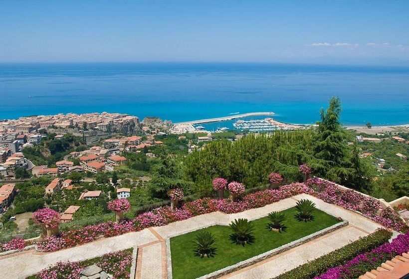 ホテル Villaggio L  Olivara