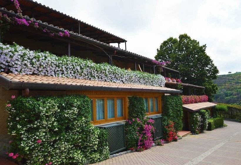 ホテル Villaggio L  Olivara