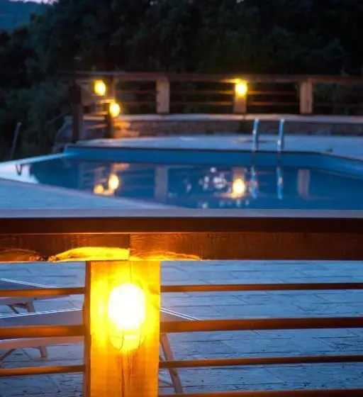 Hotel Villaro Del Bosc