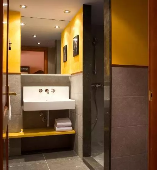 Hotel Villaro Del Bosc